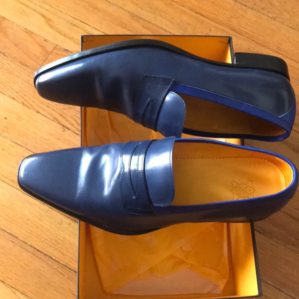 Stylish loafers made in Portugal.